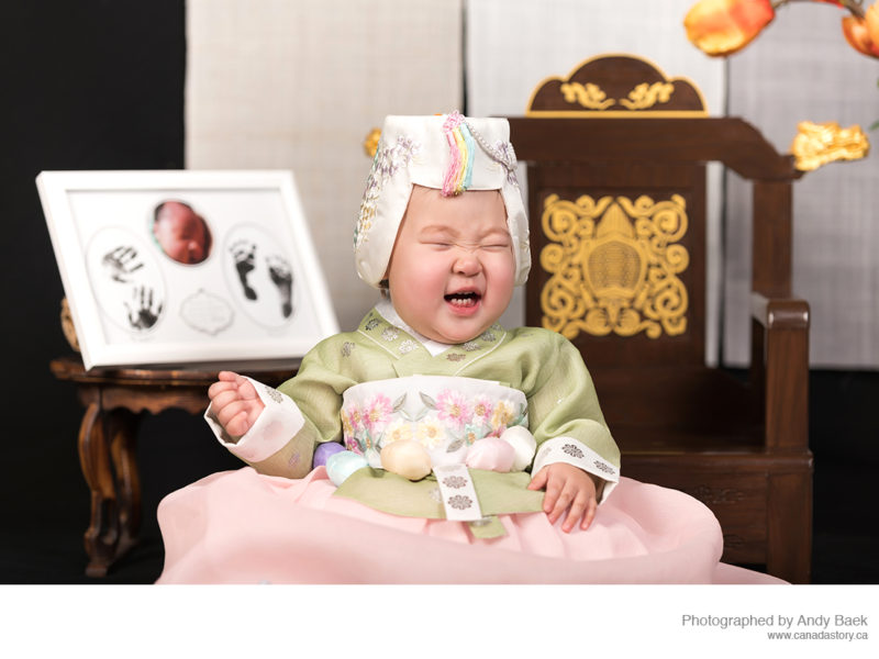 1st Bday, 1st birthday, 1years baby, babyphotography, babyphotoprice, babysession, babysessioninfo, canada story, canadasnap, canadastoryphotography, canadastoryprice, korean, KoreanOrientalPhotography, Koreanphotographer, oriental, studio1341, Vancouverphotographer, Vancouverphotography