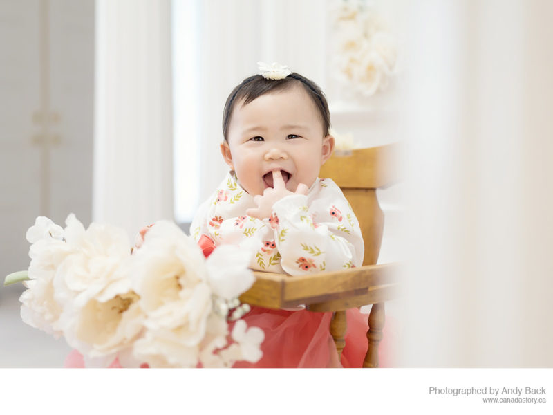 1st Bday, 1st birthday, babyphotography, babyphotoprice, babysession, babysessioninfo, canada story, canadastory, canadastoryphotography, canadastoryprice, familyphotography, kidsphotography, Koreanphotographer, oriental, studio1341, vancouver, Vancouverphotographer, Vancouverphotography