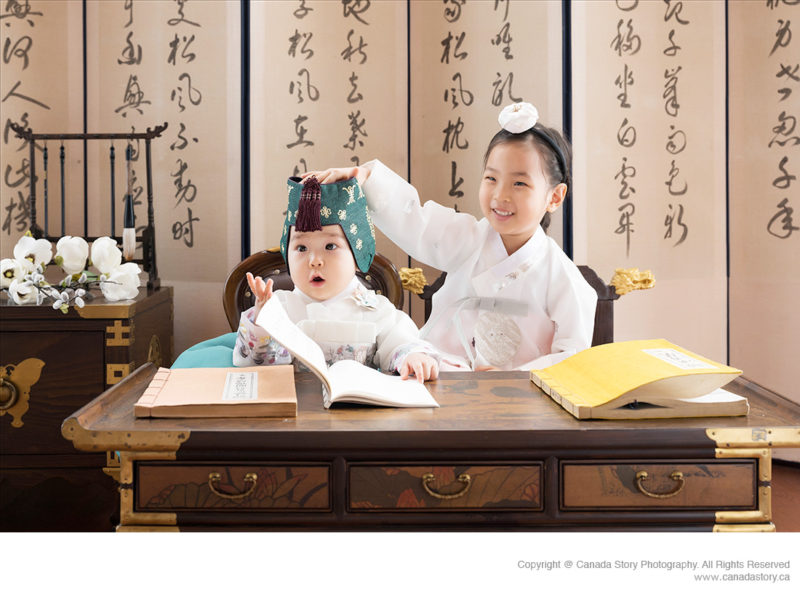 1st Bday, 1st birthday, babyphotography, canada story, canadasnap, canadastory, canadastoryphotography, canadastoryprice, familyphotography, Koreanphotographer, northvancouverphotographer, oriental, studio1341, vancouver, Vancouverphotographer, Vancouverphotography, WestVancouverphotographer