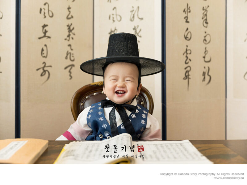 1st Bday, 1st birthday, babyphotography, babyphotoprice, canada story, canadastoryphotography, canadastoryprice, kidsphotography, Koreanphotographer, oriental, studio1341, Vancouverphotographer, Vancouverphotography, WestVancouverphotographer